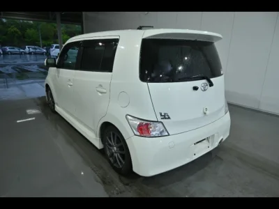 Toyota bB