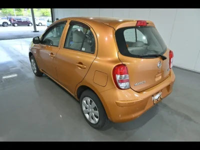 Nissan March