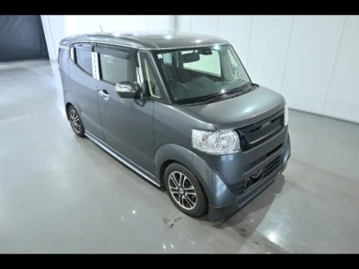 Honda N-Box Slash