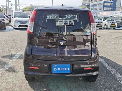 Suzuki MRWAGON