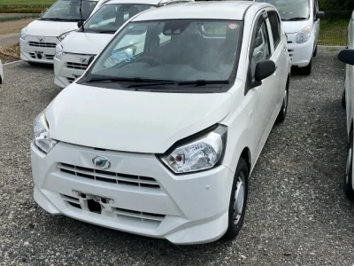 Daihatsu MIRA E S