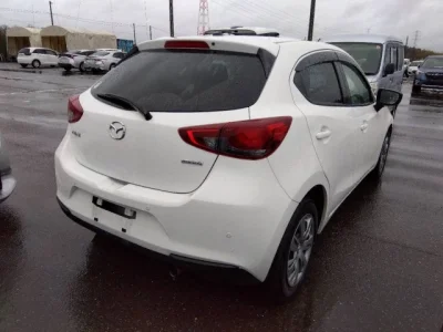 Mazda Mazda2