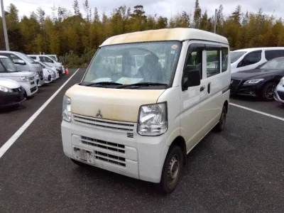 Mitsubishi Minicab Van