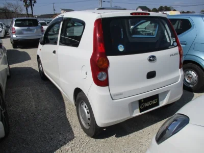 Subaru Pleo