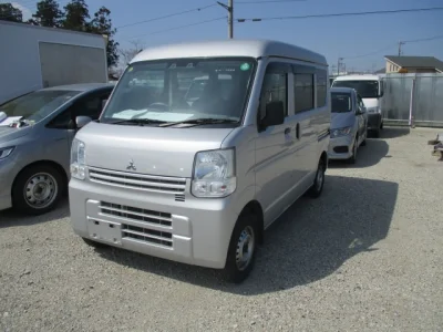 Mitsubishi Minicab Van