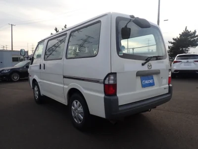 Mazda Bongo Van