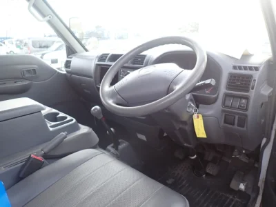 Mazda BONGO VAN