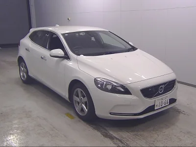 Volvo V40