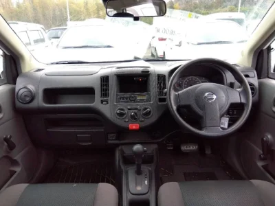 Nissan AD