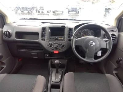 Nissan AD