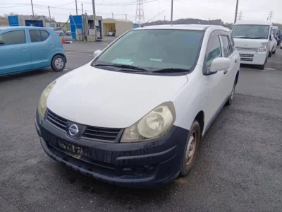 Nissan AD