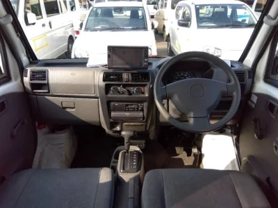 Nissan NV100 CLIPPER