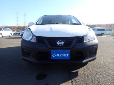 Nissan AD