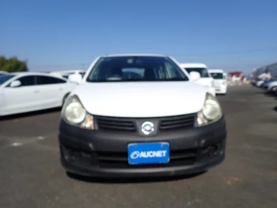 Nissan AD