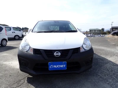 Nissan AD