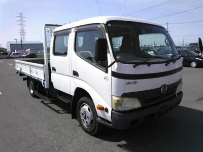 Hino DUTRO