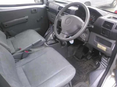 Mitsubishi Minicab Van