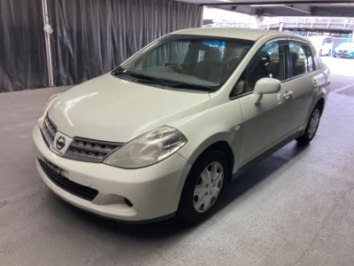 Nissan Tiida Latio
