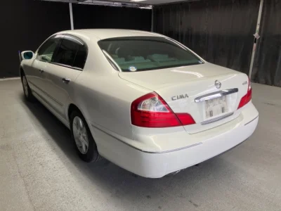 Nissan Cima