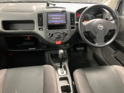 Nissan AD