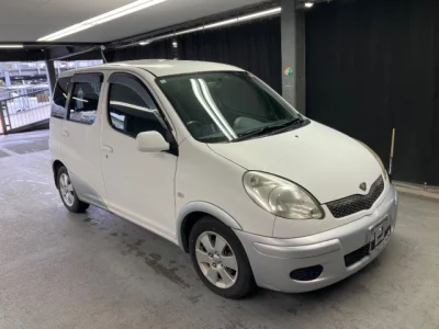 Toyota Funcargo
