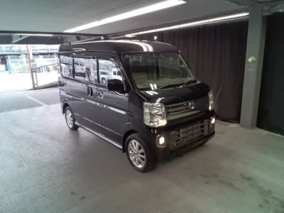 Nissan NV100 Clipper Rio