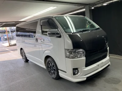 Toyota HiAce Van