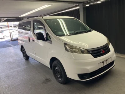 Mitsubishi DELICA