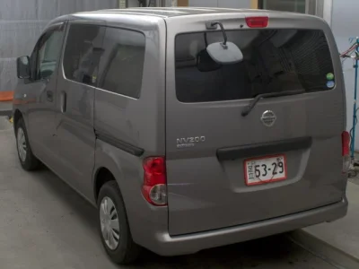 Nissan NV200
