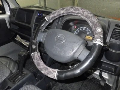 Nissan NT100 Clipper