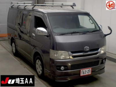 Toyota HiAce Van