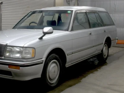 Toyota Crown Wagon