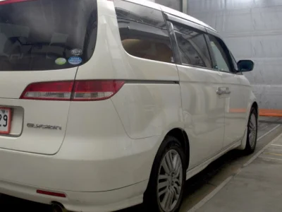 Honda Elysion