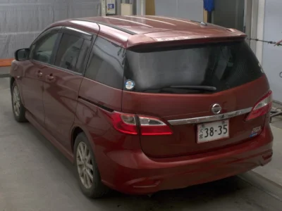 Nissan Lafesta
