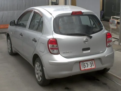 Nissan March