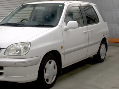 Toyota Raum