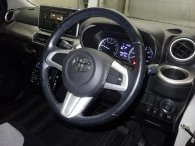 Toyota Pixis Joy