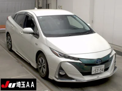 Toyota Prius PHV