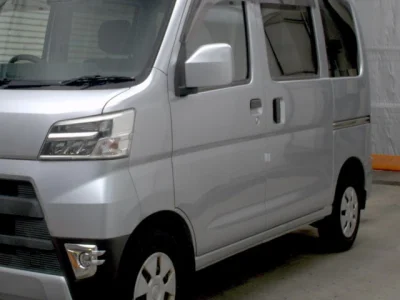 Toyota Pixis Van