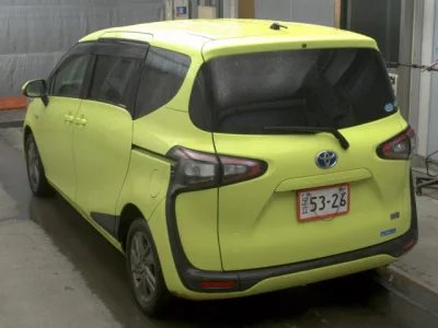 Toyota Sienta