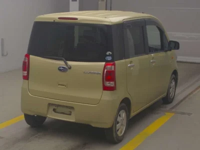 Subaru Lucra