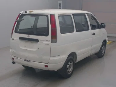 Toyota Lite Ace Noah