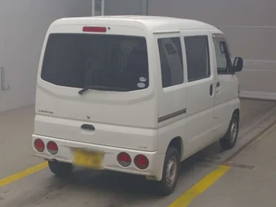 Mitsubishi Minicab Van