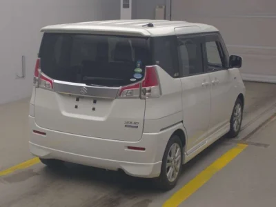 Suzuki Solio