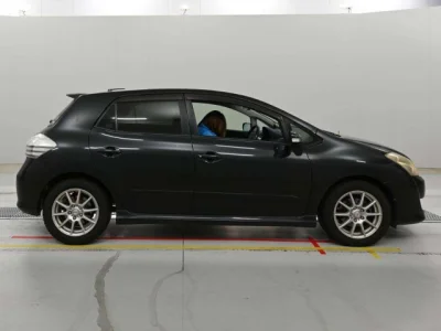 Toyota Blade