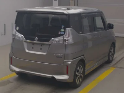 Suzuki Solio