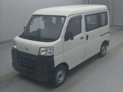 Toyota Pixis Van