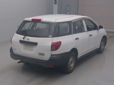 Nissan AD