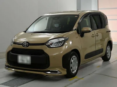 Toyota Sienta