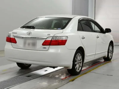Toyota Premio
